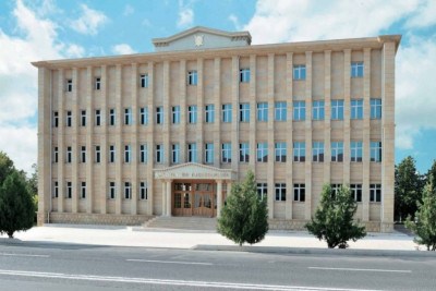 Sabiq bələdiyyə sədrinin qanunsuz əməlləri ilə bağlı cinayət işi məhkəməyə göndərilib