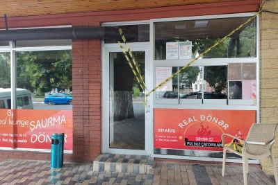 Zaqatalada 14 nəfərin dönərdən zəhərləndiyi ehtimal olunan kafenin fəaliyyəti dayandırılıb