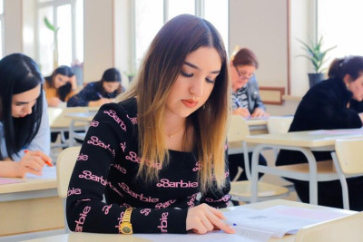 Eyni bal toplayan abituriyentlər hansı şərtlər əsasında fərqləndirilir? – Bunları mütləq öyrənin!