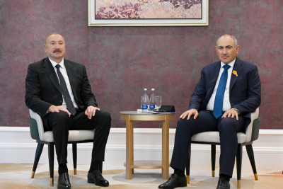 Bişkekdə Prezident İlham Əliyevin Ermənistanın Baş naziri ilə görüşü keçirilir