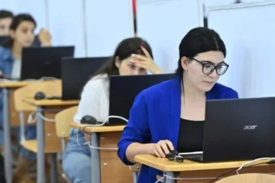 Müəllimlərin təkrar sertifikasiyasına başlanılır, əməkhaqqılar artırılacaq