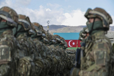 Hərbçilərinin əməkhaqları 22,8% artacaq