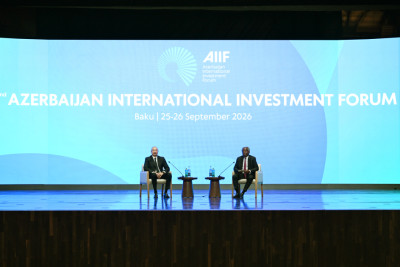 Prezident İlham Əliyev II Azərbaycan Beynəlxalq İnvestisiya Forumu çərçivəsində keçirilən tədbirdə iştirak edir