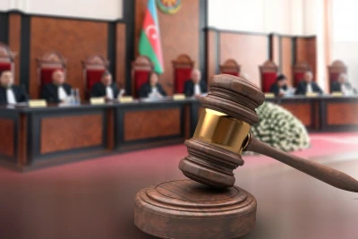 Qızını döydüyü üçün kürəkənini öldürən şəxsin cəzası 8 il endirilib